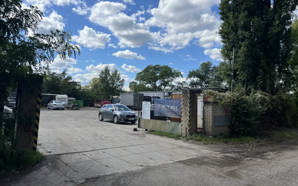 OPRAVY SILNIČNÍCH VOZIDEL- NONSTOP SERVIS Wegner David