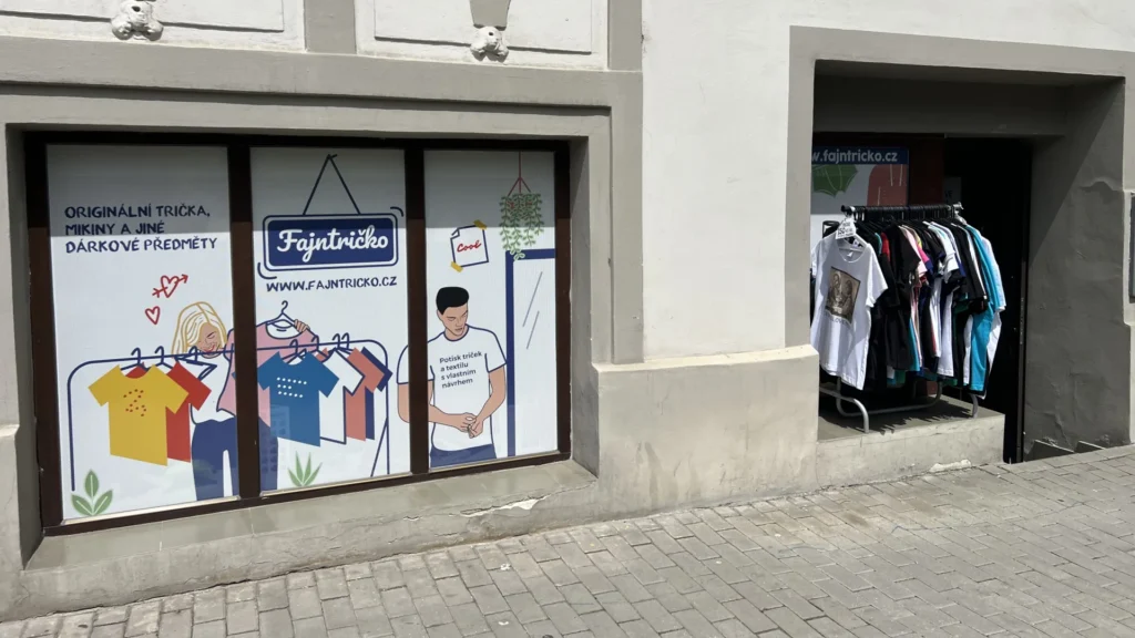 FAJN TRIČKO – kamenný obchod a e-shop Fajntricko.cz