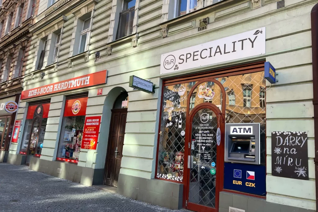 R&R Speciality – víno, delikatesy, dárkové koše Praha 2